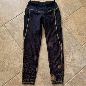 Hot Topic Harry Potter Black Gold Maurader’s Map Leggings Pockets